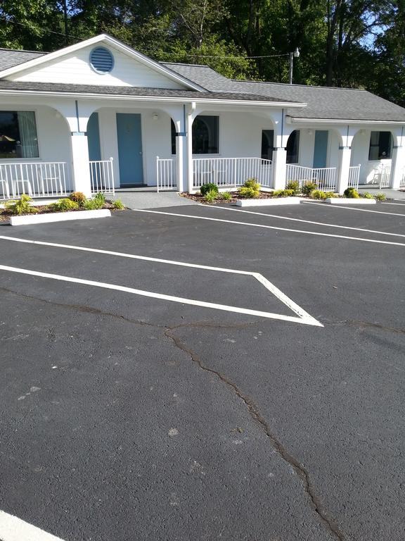 Carolina Motel Франклин Экстерьер фото